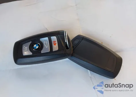 2016 BMW X3 xDrive28I из США, поврежденный, VIN 5UXWX9C57G0D64767